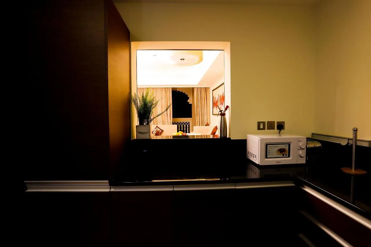 Mayfair At Palm Jumeirah Apartment Dubai United Arab Emirates